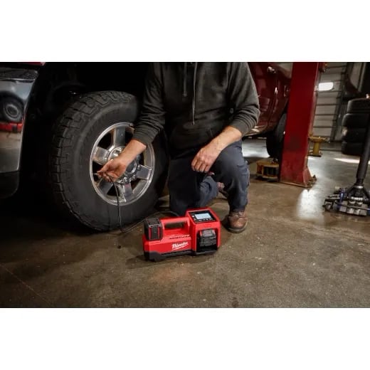 Milwaukee M18™ Cordless Inflator (Tool Only)