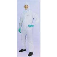 (SHO-2001W) Shoot Suit, Medium,White